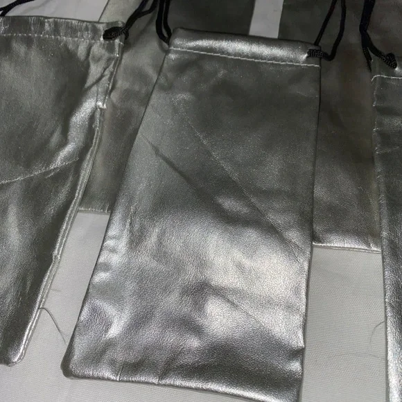 * 7A soft Pouch silver drawstring pouches sunglasses size 5 Pack - Picture 4 of 4